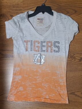 Press Box Auburn Tigers Ombre Short Sleeve V-Neck Tee - Orange/White